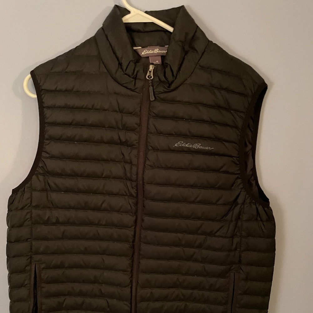 Eddie Bauer Lightweight Puffy Vest